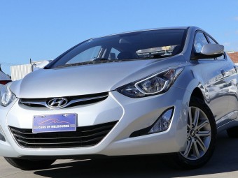 Hyundai Elantra 2015 used