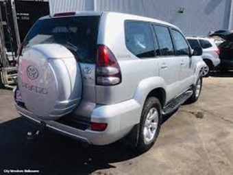 TOYOTA LANDCRUISER PRADO KZJ120R 2003 USED