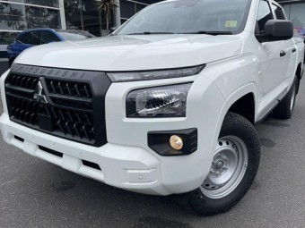 Mitsubishi Triton 2024 Demo