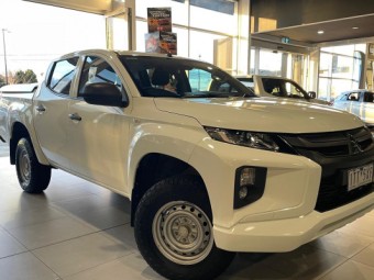 Mitsubishi Triton 2021 Used
